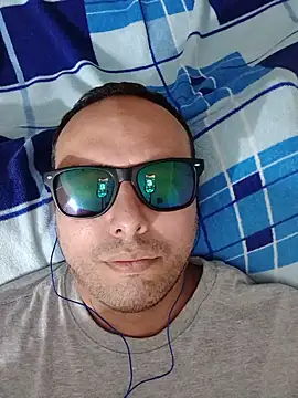 ElSunEagle online show from July 2026 03:23:01 AM