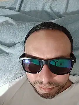 ElSunEagle online show from July 2026 04:04:01 AM
