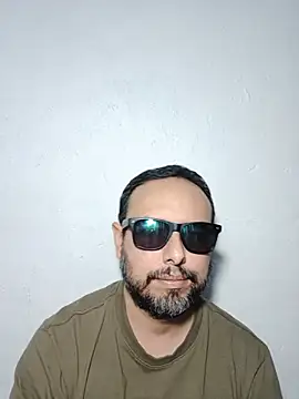 ElSunEagle online show from August 2026 02:15:01 AM