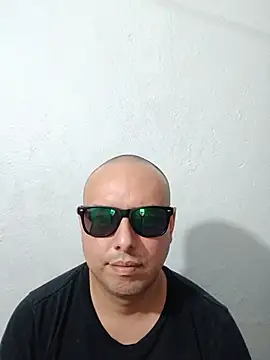 ElSunEagle online show from August 2026 04:14:01 AM