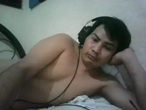 Snapshot of Shivaricioso chatting on March 2026 03:05:02 PM Shivaricioso online show from March 2026 03:05:02 PM