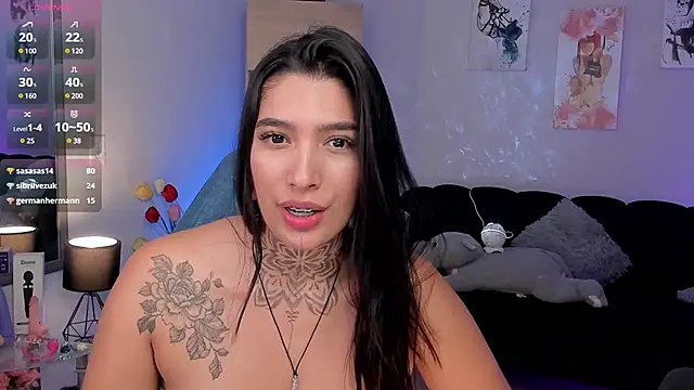 Snapshot of LouaneBourVip chatting on February 2025 05:58:02 PM LouaneBourVip online show from February 2025 05:58:02 PM