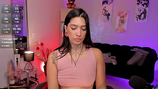 Snapshot of LouaneBourVip chatting on February 2025 02:12:02 PM LouaneBourVip online show from February 2025 02:12:02 PM