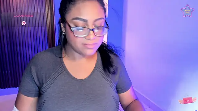 BlakmillerrGilson online show from February 2026 07:28:01 PM