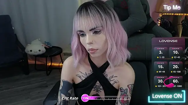 Kerry Kirk online show from November 2025 10:20:02 PM