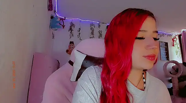 madisonx17 online show from January 2025 08:28:01 PM