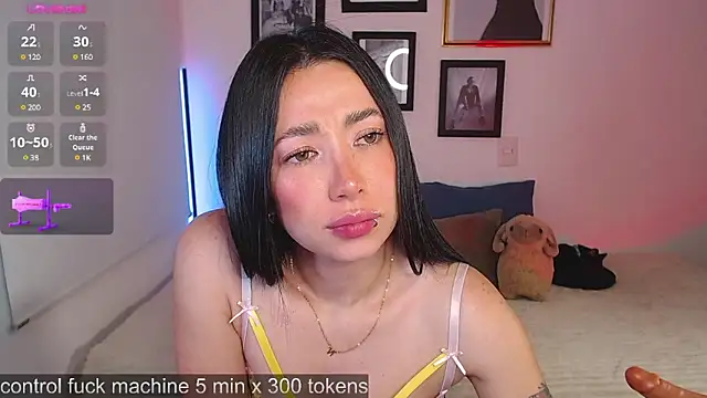 lilyy evanss online show from February 2025 12:24:01 AM