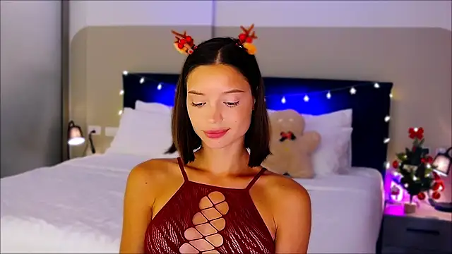 Snapshot of wow_Mia chatting on December 2024 02:17:02 AM wow Mia online show from December 2024 02:17:02 AM