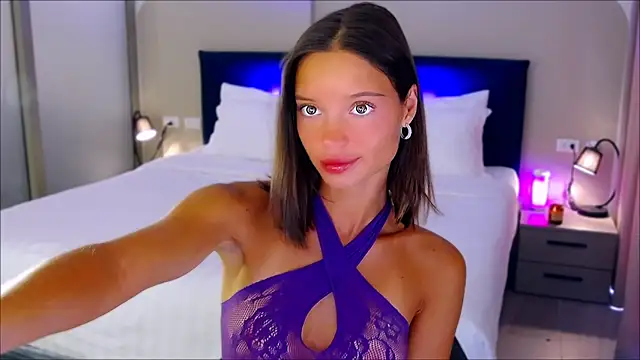 Snapshot of wow_Mia chatting on March 2025 02:15:01 AM wow Mia online show from March 2025 02:15:01 AM