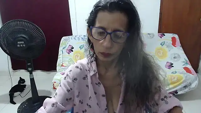 Snapshot of luz_stella chatting on February 2026 09:02:01 PM luz stella online show from February 2026 09:02:01 PM