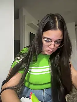 CamilaSofiia online show from June 2026 12:23:01 AM