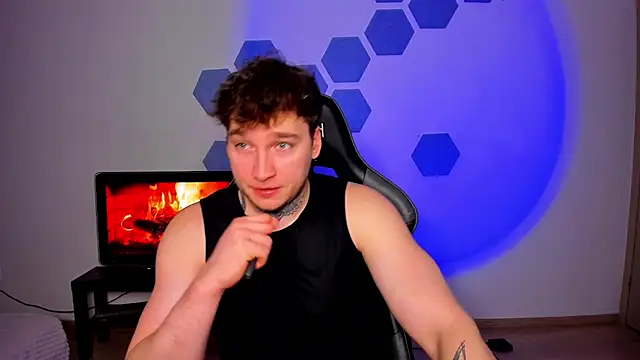 Chris Tyson online show from April 2026 09:40:01 AM