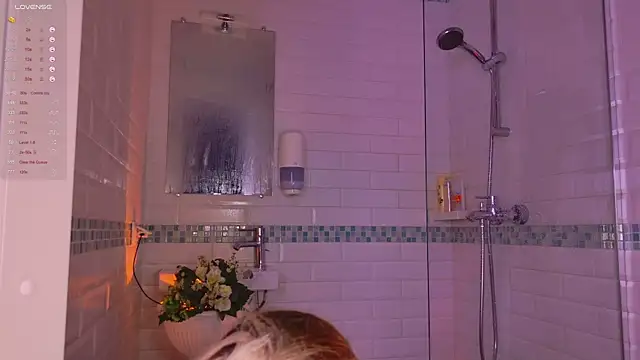 LoraaDoll online show from February 2025 05:17:02 PM