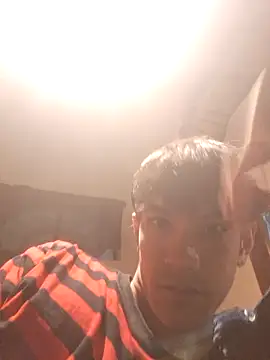 LYZBORNHD online show from September 2025 12:16:01 AM