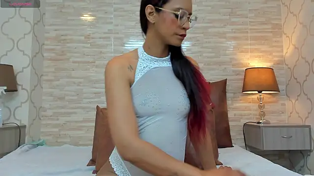 Snapshot of ZoeSmitth chatting on December 2024 11:50:02 AM ZoeSmitth online show from December 2024 11:50:02 AM