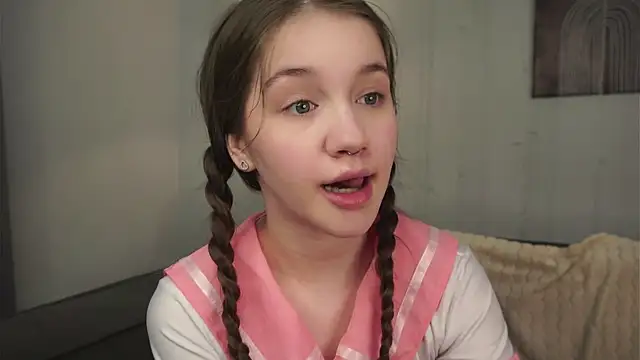 AmiLewis online show from February 2025 07:07:02 AM