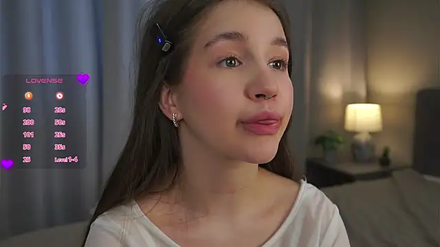 AmiLewis online show from February 2025 04:23:01 AM