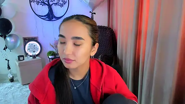 worldofkim online show from March 2026 07:44:01 AM