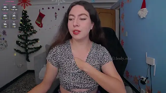 Snapshot of leslyyu chatting on December 2024 03:13:02 PM leslyyu online show from December 2024 03:13:02 PM