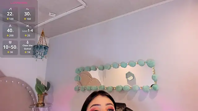 Miia Thompsonn online show from March 2026 11:17:01 PM