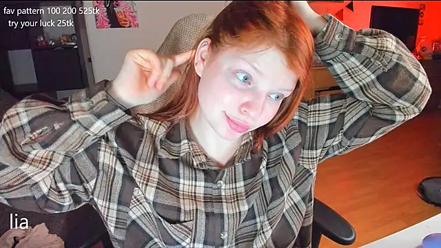 lil lia online show from February 2025 11:45:01 PM