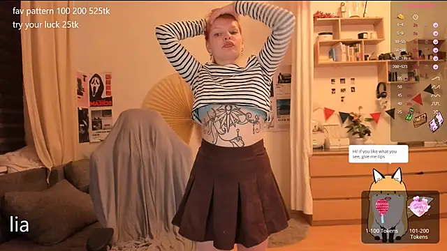 lil lia online show from September 2025 08:56:01 PM