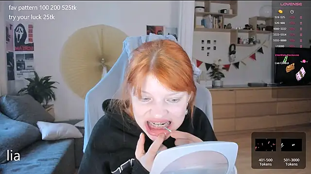 lil lia online show from September 2025 04:50:01 AM