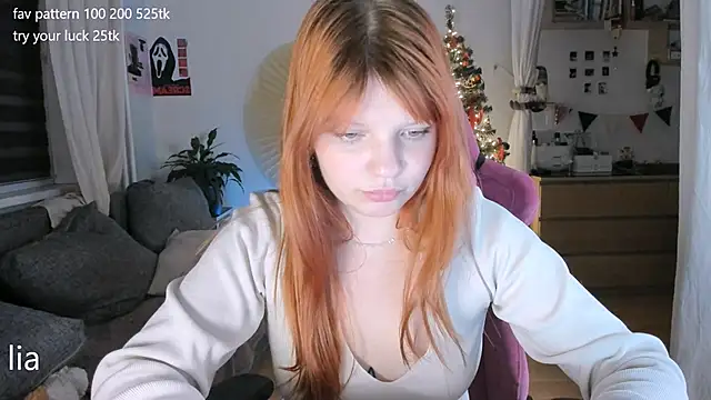 Snapshot of lil_lia chatting on January 2026 10:13:02 PM lil lia online show from January 2026 10:13:02 PM