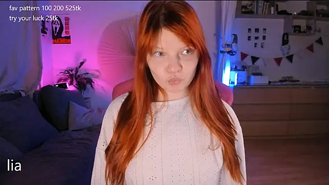 Snapshot of lil_lia chatting on February 2026 10:35:01 PM lil lia online show from February 2026 10:35:01 PM