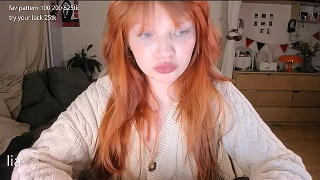 Snapshot of lil_lia chatting on February 2026 09:23:01 PM lil lia online show from February 2026 09:23:01 PM