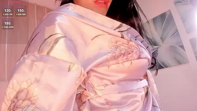 Miah gomez  online show from January 2025 04:44:01 PM