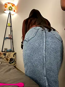 Miss  Malaika online show from December 2024 10:02:02 AM