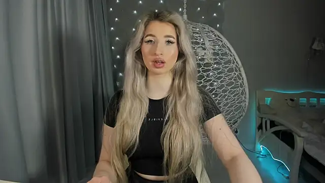 Snapshot of milky_waybaby chatting on October 2025 09:32:02 AM milky waybaby online show from October 2025 09:32:02 AM