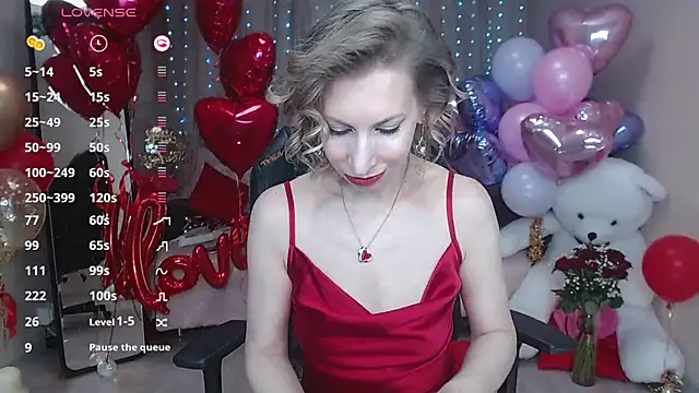 Snapshot of AdrianaSea chatting on February 2025 09:03:01 AM AdrianaSea online show from February 2025 09:03:01 AM