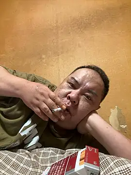 Snapshot of punk0805 chatting on October 2025 08:04:01 AM punk0805 online show from October 2025 08:04:01 AM