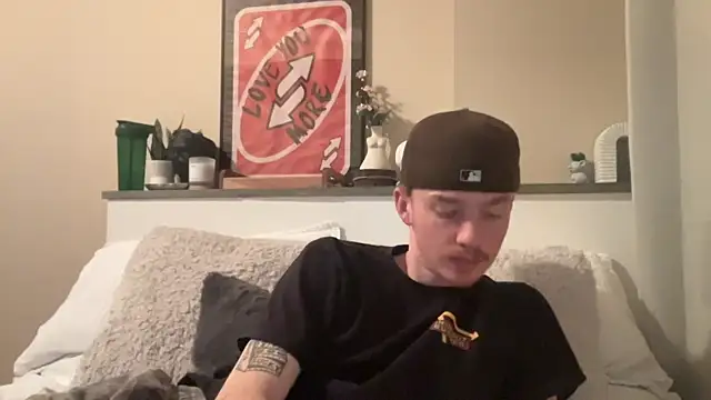 Snapshot of younghungginger chatting on January 2025 12:34:02 AM younghungginger online show from January 2025 12:34:02 AM