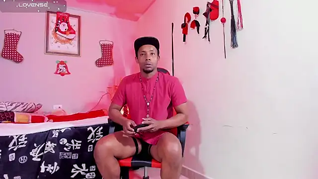 AlejoKhalifa  online show from December 2025 04:57:02 PM