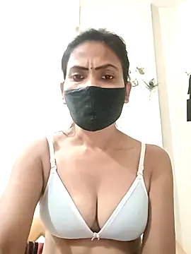 sunita6009 online show from July 2026 03:03:02 PM