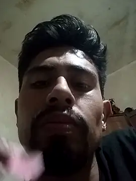 Snapshot of pene_latinoriico chatting on January 2025 08:01:01 AM pene latinoriico online show from January 2025 08:01:01 AM