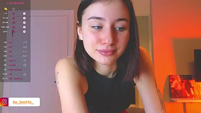 Snapshot of Vostok-6 chatting on December 2024 12:05:02 PM Vostok-6 online show from December 2024 12:05:02 PM