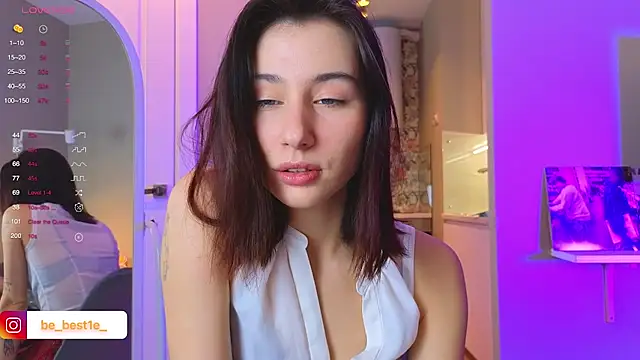 Snapshot of Vostok-6 chatting on February 2025 10:04:01 AM Vostok-6 online show from February 2025 10:04:01 AM