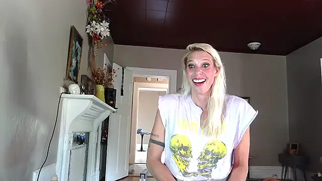 Glamazonx online show from September 2025 08:25:02 PM