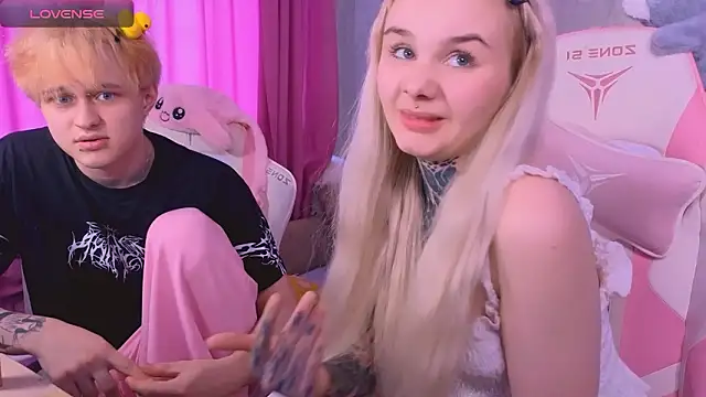 Britney Lynch online show from February 2026 07:20:02 AM