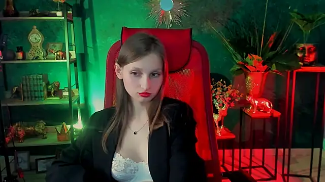 EllaHorton online show from February 2025 06:41:02 PM