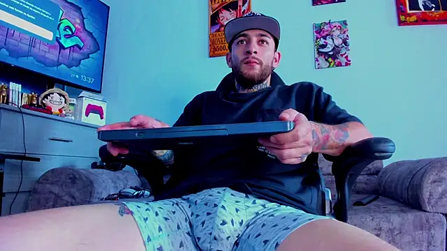 Drako Lamar online show from November 2025 06:35:02 PM