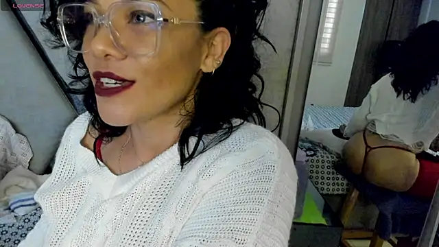 paula daniela1 online show from February 2025 08:46:01 PM