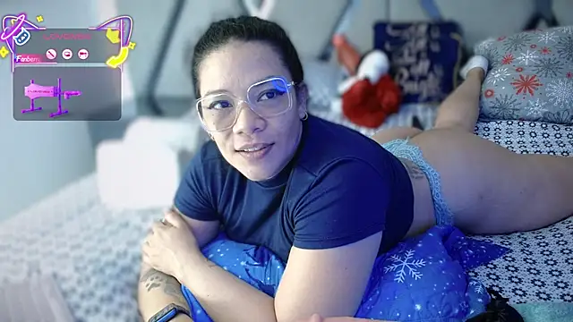 paula daniela1 online show from October 2025 10:21:02 PM