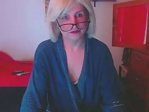 LorenJade online show from December 2025 07:25:02 AM