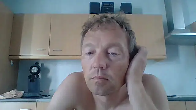 Snapshot of bertolini chatting on July 2026 08:40:01 AM bertolini online show from July 2026 08:40:01 AM