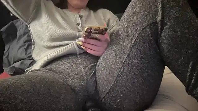 sexylilly69 online show from February 2025 01:47:02 AM